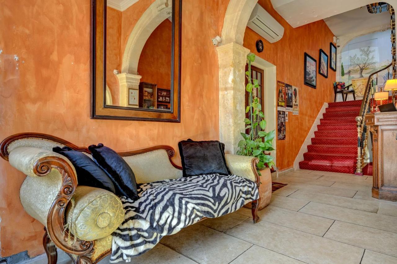 Hotel Des Artistes Tarascon Zewnętrze zdjęcie